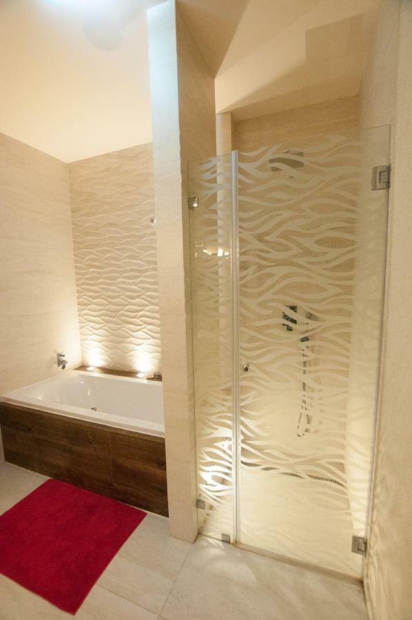 Prestige Apartment Komárno 외부 사진